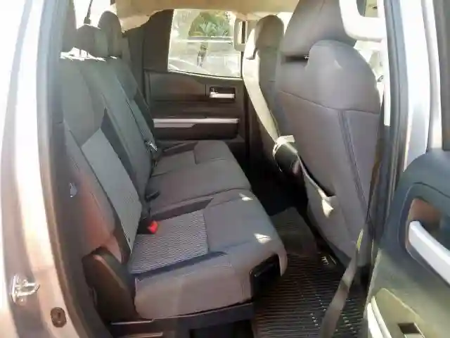 5TFRM5F19GX097984 2016 TOYOTA TUNDRA DOUBLE CAB SR/SR5-5