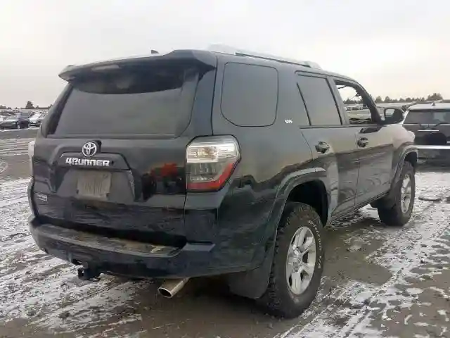 JTEBU5JR1J5539055 2018 TOYOTA 4RUNNER SR5/SR5 PREMIUM-3