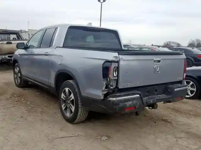 5FPYK3F50JB004965 2018 HONDA RIDGELINE RTL-2