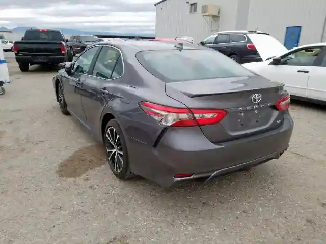 4T1B11HK5KU196137 2019 TOYOTA CAMRY L-2