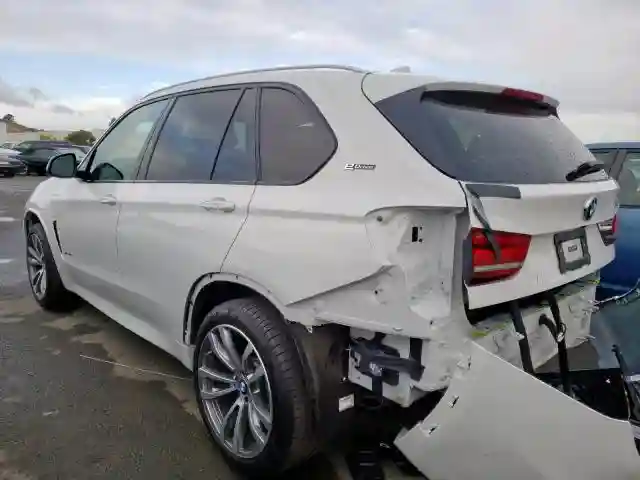 5UXKT0C52J0V99779 2018 BMW X5 XDR40E-2