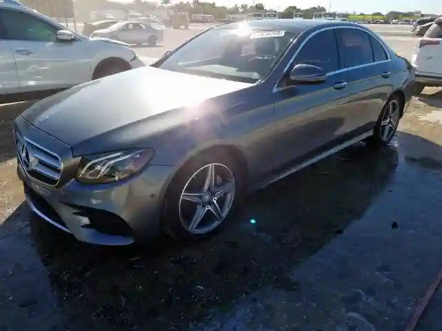 WDDZF4JB7HA032114 2017 MERCEDES-BENZ E 300-1