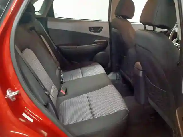 KM8K6CAA4KU322616 2019 HYUNDAI KONA SEL-5