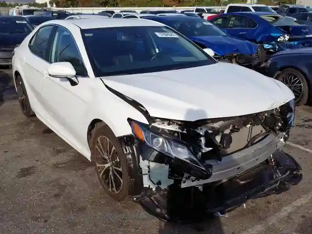 4T1B11HKXKU184971 2019 TOYOTA CAMRY L-0