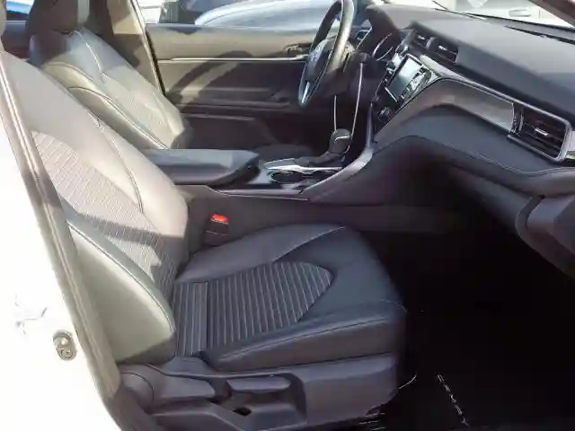 4T1B11HKXKU184971 2019 TOYOTA CAMRY L-4