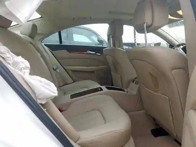 WDDLJ7DB4DA073618 2013 MERCEDES-BENZ CLS 550-5