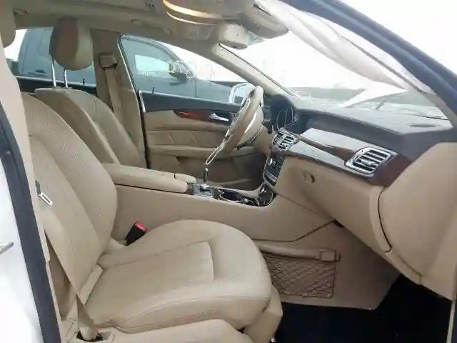 WDDLJ7DB4DA073618 2013 MERCEDES-BENZ CLS 550-4