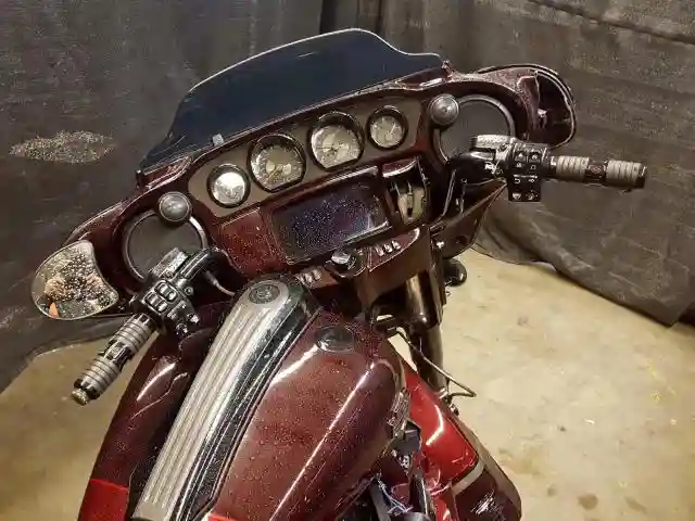 1HD1PXL17KB952898 2019 HARLEY-DAVIDSON FLHXSE-4