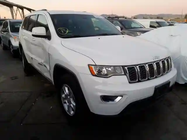 1C4RJEAG2HC813508 2017 JEEP GRAND CHEROKEE LAREDO-0