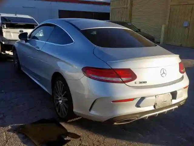 WDDWJ4JB5HF437179 2017 MERCEDES-BENZ C 300-2