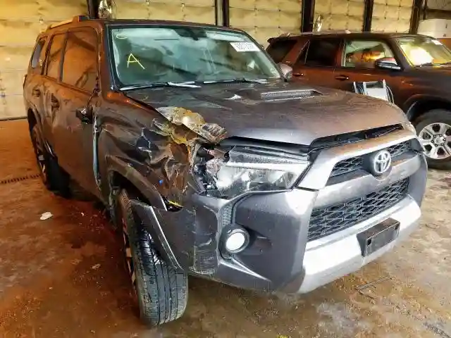 JTEBU5JR4J5592509 2018 TOYOTA 4RUNNER SR5/SR5 PREMIUM-0