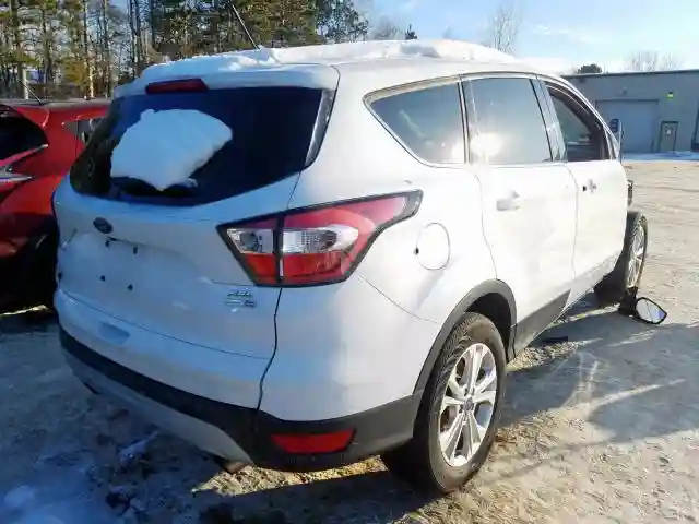 1FMCU9HD8JUB10796 2018 FORD ESCAPE SEL-3