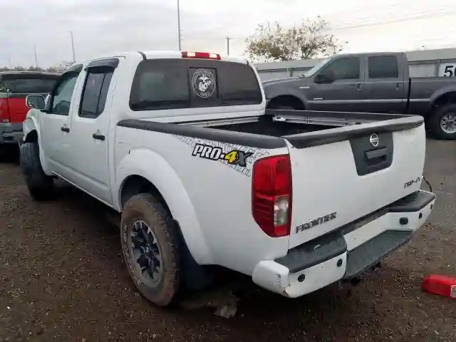 1N6AD0EV7JN758075 2018 NISSAN FRONTIER S-2