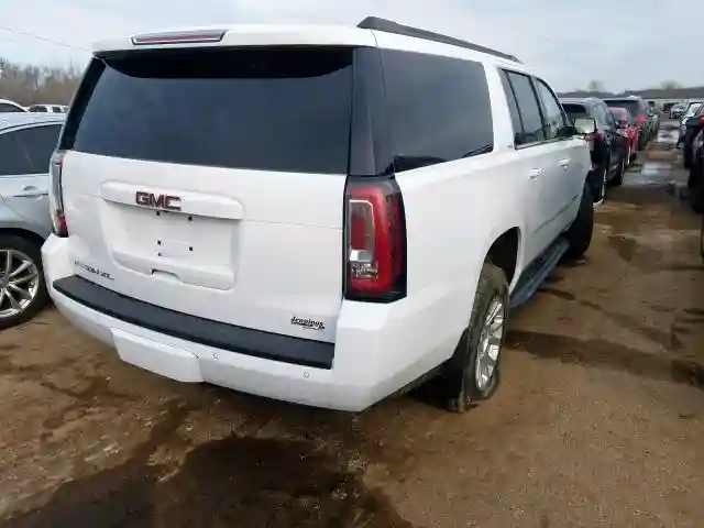 1GKS2GKC4JR327683 2018 GMC YUKON XL K1500 SLT-3