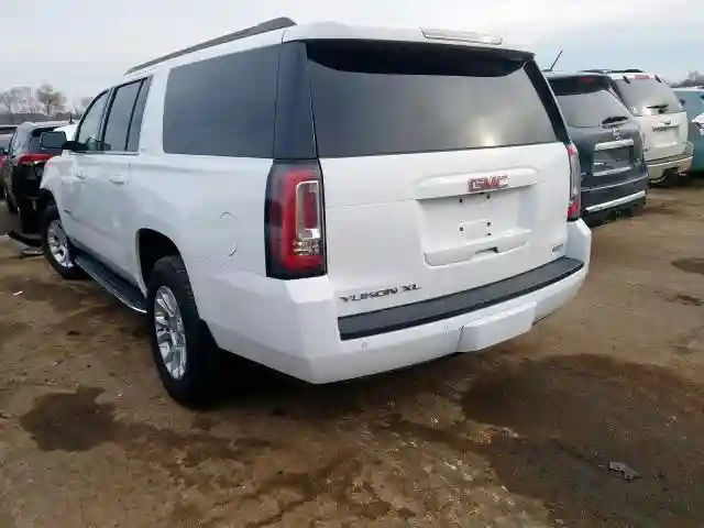 1GKS2GKC4JR327683 2018 GMC YUKON XL K1500 SLT-2