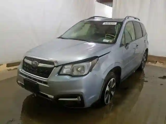 JF2SJAGC1JH507831 2018 SUBARU FORESTER 2.5I PREMIUM-1