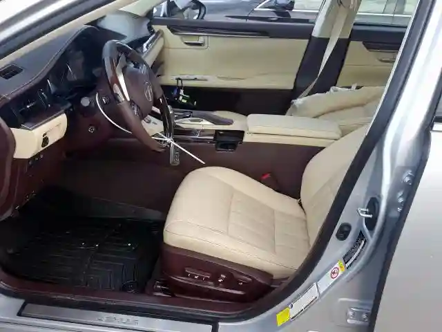 58ABK1GGXJU102920 2018 LEXUS ES 350-4