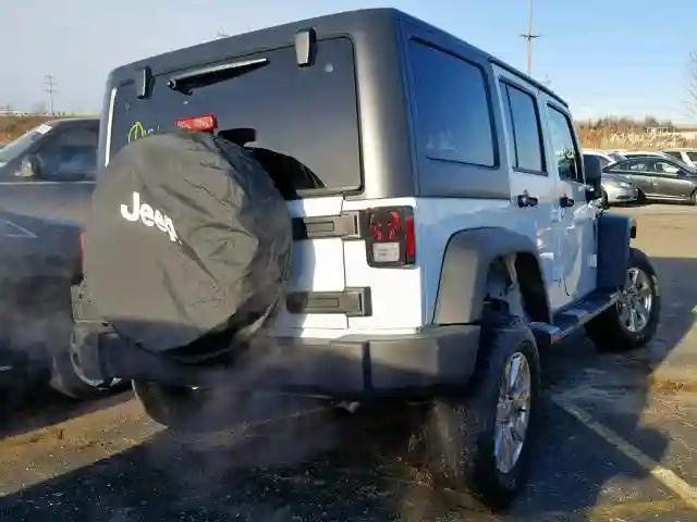 1C4HJWDG0JL927719 2018 JEEP WRANGLER UNLIMITED SPORT-3