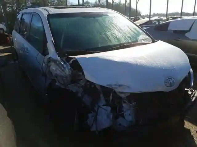 5TDYK3DC3GS734187 2016 TOYOTA SIENNA XLE-0