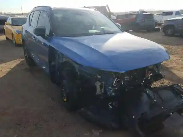 YV4162UM2K2111097 2019 VOLVO XC40 T5 R-DESIGN-0