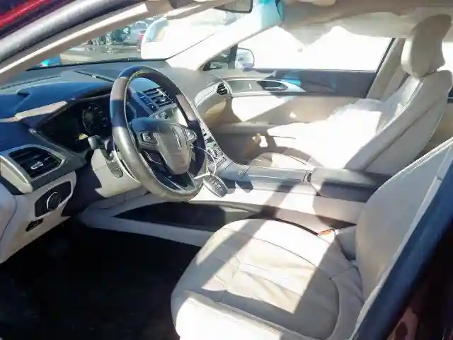 3LN6L5F92HR631442 2017 LINCOLN MKZ RESERVE-4