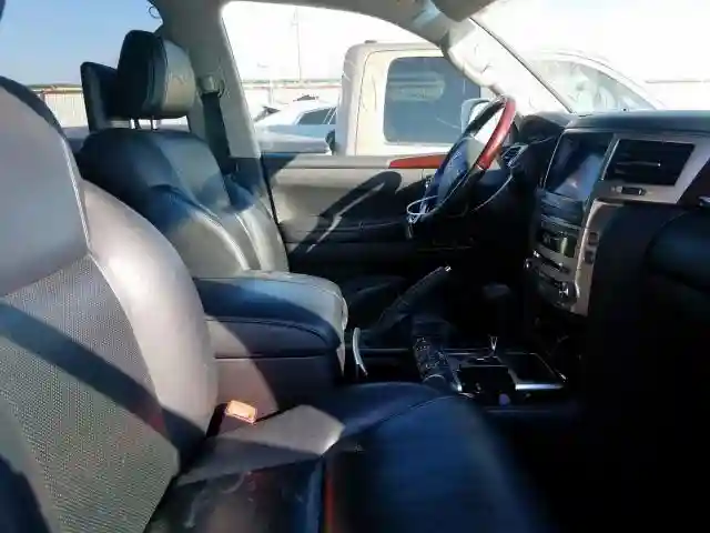 JTJHY7AXXD4102238 2013 LEXUS LX 570-4
