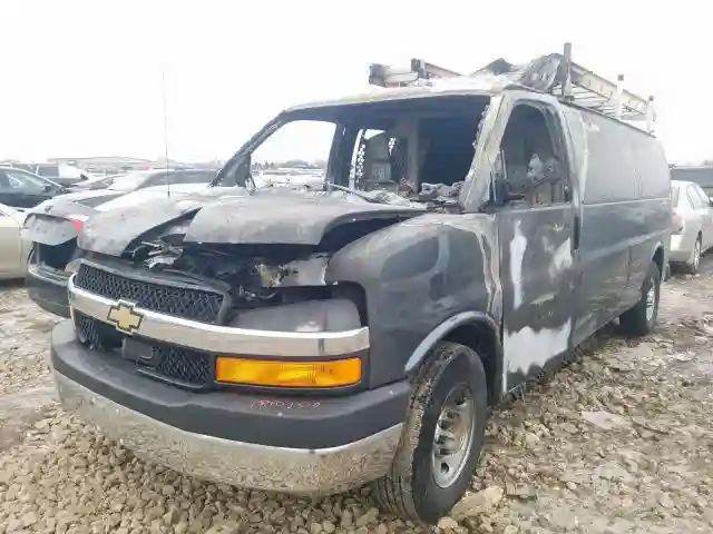 1GCZGHFG9H1137112 2017 CHEVROLET EXPRESS G3500-1