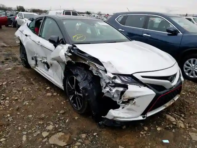 4T1B61HK8KU268644 2019 TOYOTA CAMRY XSE-0