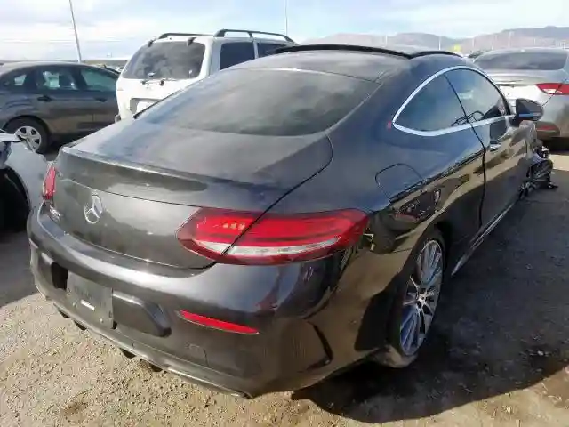 WDDWJ8DB0KF769556 2019 MERCEDES-BENZ C 300-3