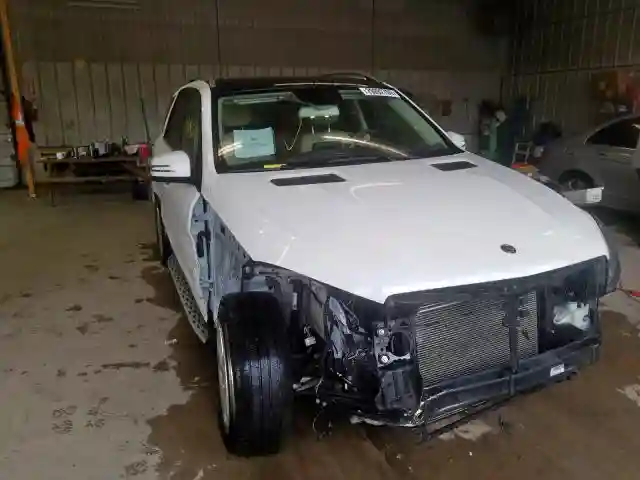 4JGDA5HB6JB060917 2018 MERCEDES-BENZ GLE 350 4MATIC-0