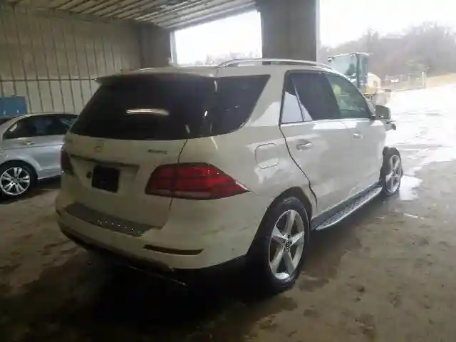 4JGDA5HB6JB060917 2018 MERCEDES-BENZ GLE 350 4MATIC-3