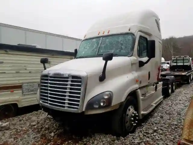 1FUJGLD52ELFP1823 2014 FREIGHTLINER CASCADIA 125-1