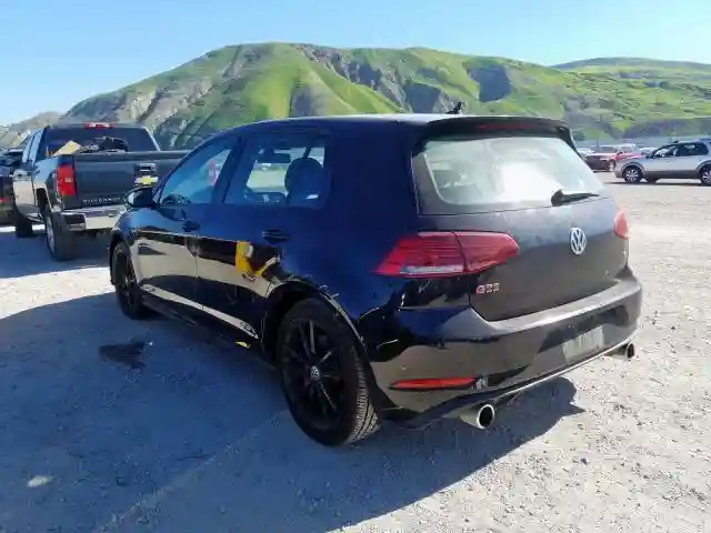 3VW5T7AU4KM006498 2019 VOLKSWAGEN GTI AUTOBAHN-2