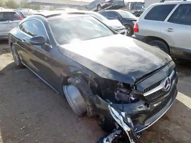 WDDWJ8DB0KF769556 2019 MERCEDES-BENZ C 300-0