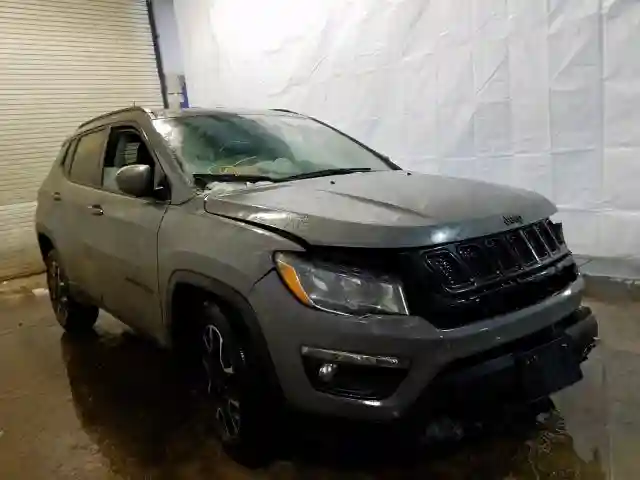 3C4NJDAB1KT840305 2019 JEEP COMPASS SPORT-0