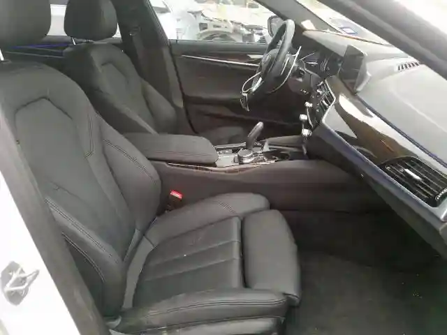 WBAJA5C5XKWW29624 2019 BMW 530 I-4