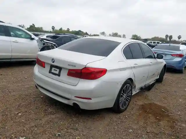 WBAJA5C5XKWW29624 2019 BMW 530 I-3