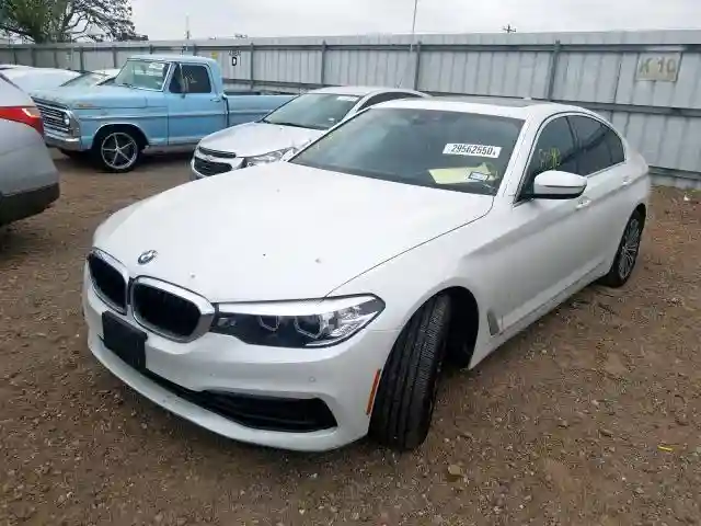 WBAJA5C5XKWW29624 2019 BMW 530 I-1