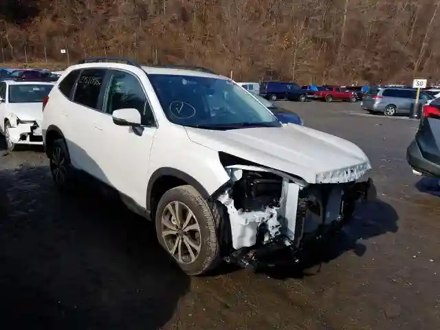 JF2SKASC9KH567054 2019 SUBARU FORESTER LIMITED-0