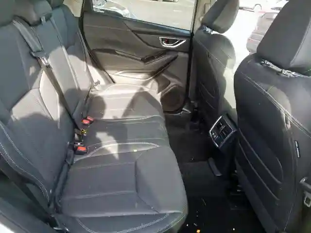 JF2SKASC9KH567054 2019 SUBARU FORESTER LIMITED-5