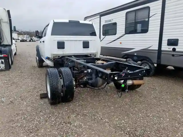 3C7WRLEL9JG294275 2018 RAM 4500-2
