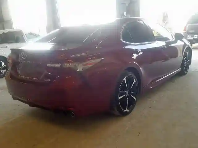 4T1BZ1HKXJU505947 2018 TOYOTA CAMRY XSE-3