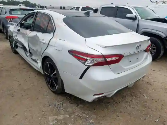 4T1B61HK1KU753840 2019 TOYOTA CAMRY XSE-2