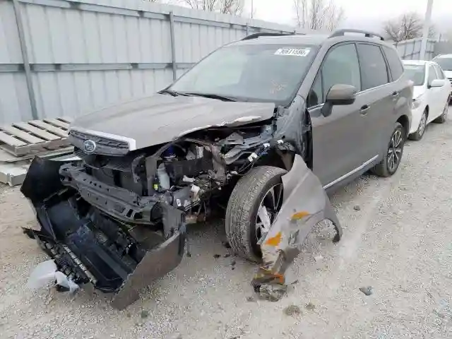 JF2SJGWC9JH580563 2018 SUBARU FORESTER 2.0XT TOURING-1