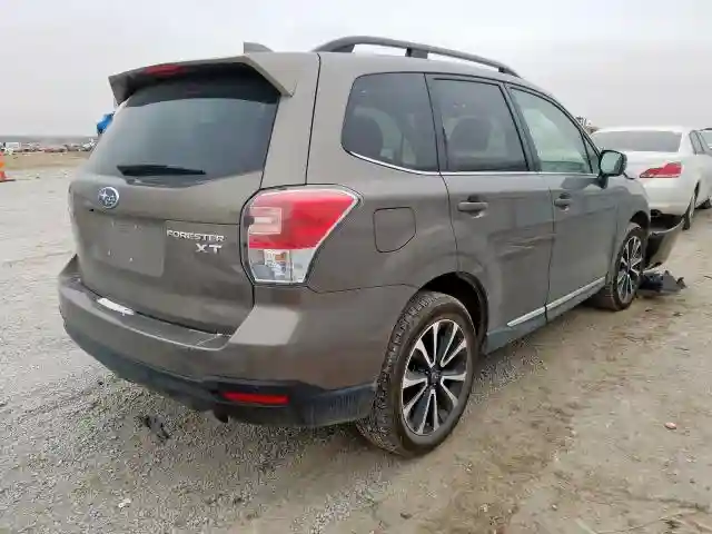 JF2SJGWC9JH580563 2018 SUBARU FORESTER 2.0XT TOURING-3