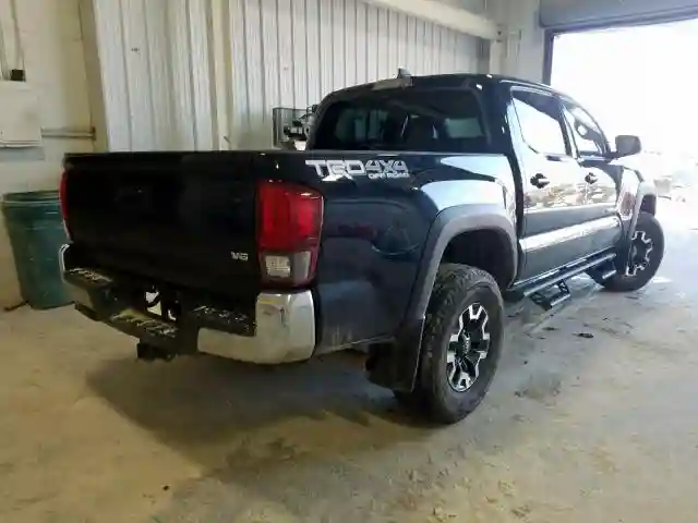 3TMCZ5AN4JM148175 2018 TOYOTA TACOMA DOUBLE CAB-3