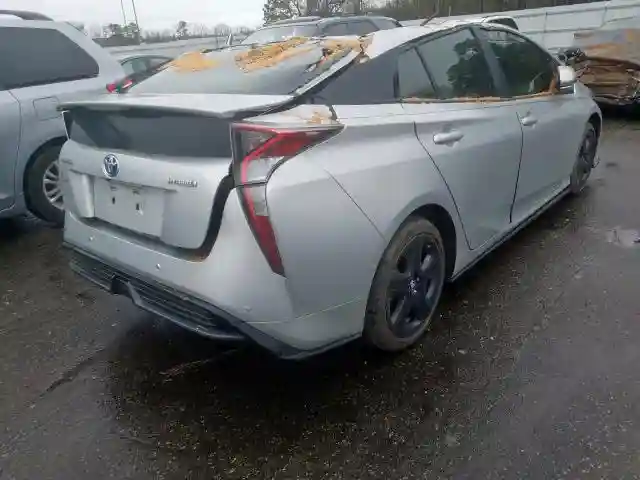 JTDKARFU2H3542733 2017 TOYOTA PRIUS-3