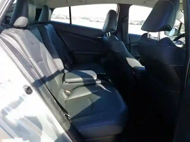 JTDKARFP7L3128835 2020 TOYOTA PRIUS PRIME LE-5