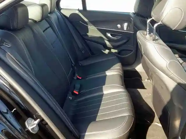 WDDZF4JB6JA349680 2018 MERCEDES-BENZ E 300-5