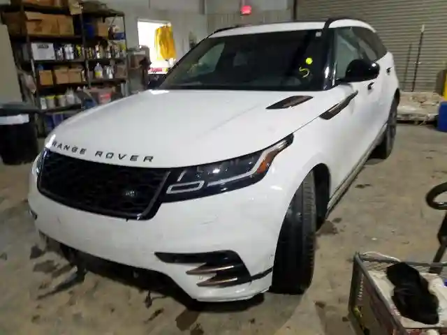 SALYL2RV8JA749248 2018 LAND ROVER RANGE ROVER VELAR R-DYNAMIC SE-1